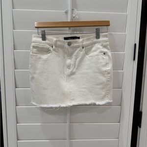 Express‎ Cream Mini Skirt